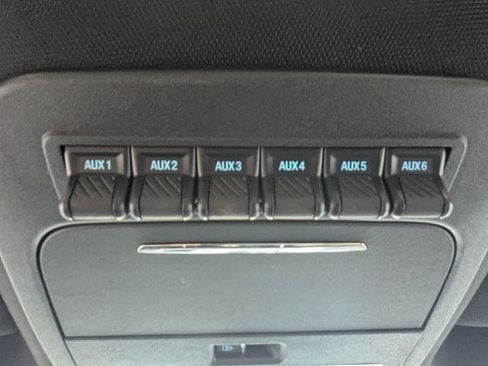 Certified 2022 Ford F150 Raptor w/ Equipment Group 801A High image 33