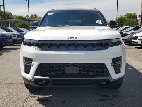 New 2026 Jeep Grand Wagoneer 4WD image 2
