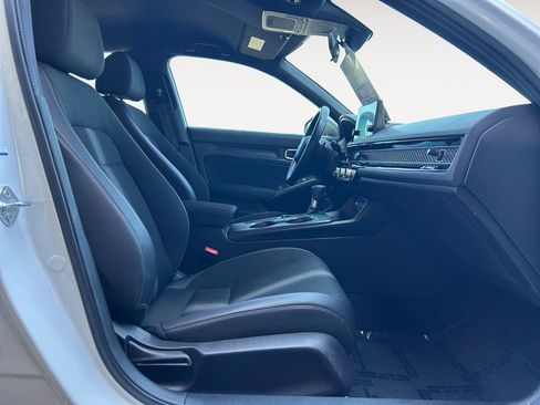 Used 2025 Honda Civic Sport image 24