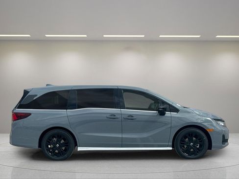 New 2026 Honda Odyssey Sport-L image 2