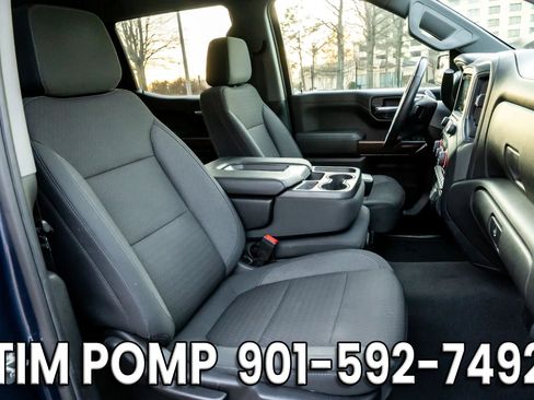 Used 2022 Chevrolet Silverado 1500 RST w/ LPO, Blackout Package image 15