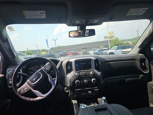 Used 2019 GMC Sierra 1500 SLT RWD image 15