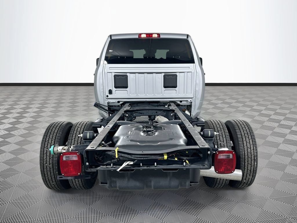 New 2026 RAM 3500 Tradesman w/ Chrome Appearance Group A AWD/4WD image 5