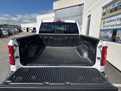 Used 2025 RAM 1500 Big Horn AWD/4WD image 28