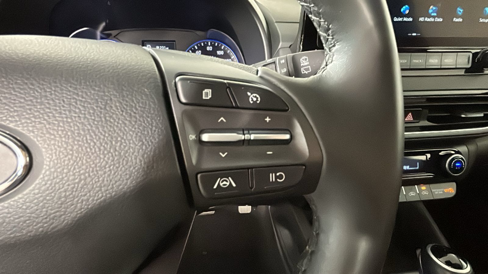Certified 2023 Hyundai Kona SEL w/ Convenience Package FWD image 22