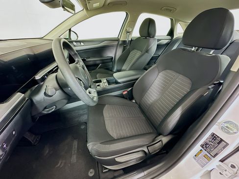 Used 2025 Kia K5 LXS image 13