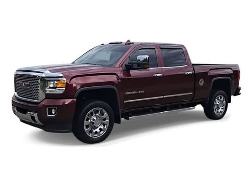 Used 2016 GMC Sierra 2500 Denali w/ Driver Alert Package AWD/4WD image 4