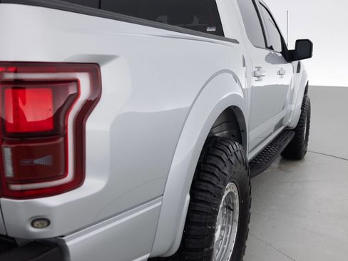 Used 2018 Ford F150 Raptor w/ Equipment Group 802A Luxury image 14