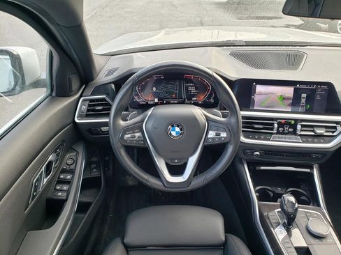 Used 2019 BMW 330i xDrive Sedan w/ Convenience Package image 14