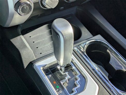 Used 2016 Toyota Tundra SR5 image 27