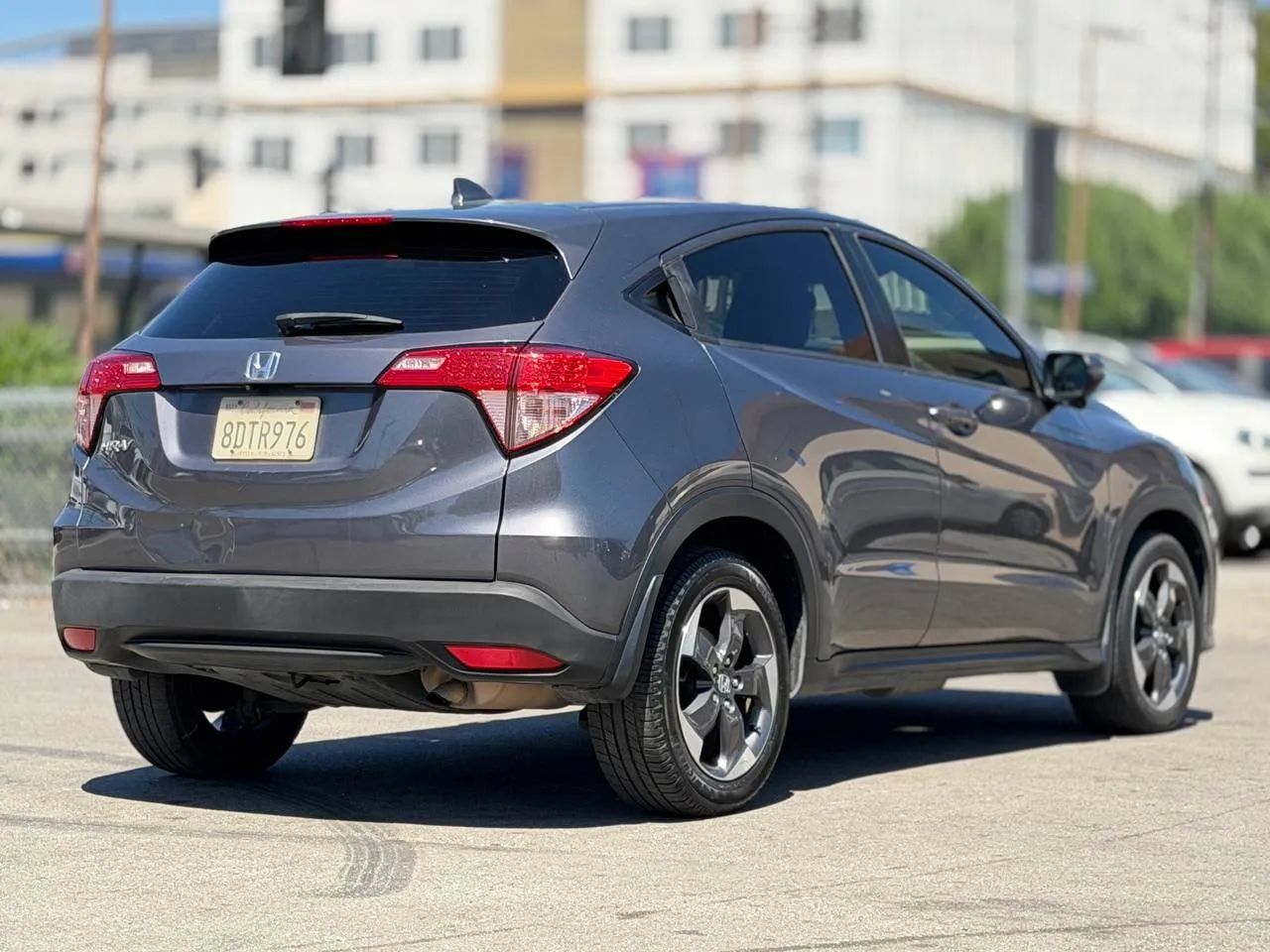 Used 2018 Honda HR-V EX image 16