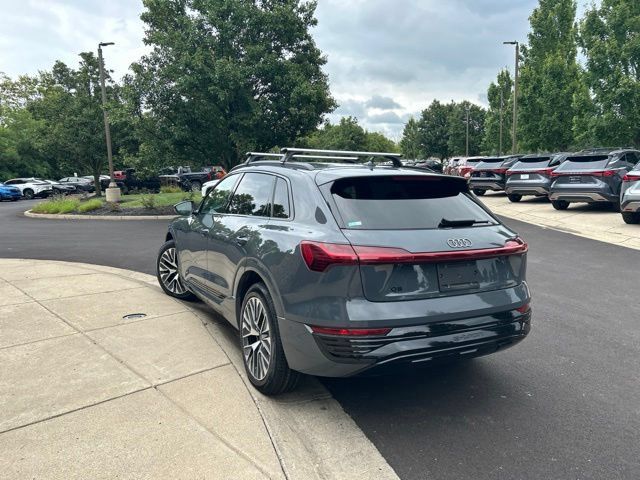 Used 2024 Audi Q8 e-tron Prestige w/ Prestige Package AWD/4WD image 5