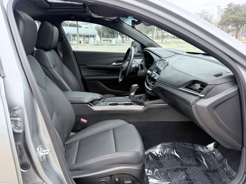 Used 2025 Cadillac CT4 Premium Luxury image 44
