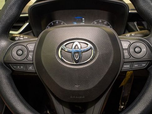 Certified 2024 Toyota Corolla LE image 17