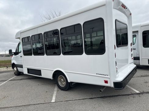 Used 2022 Mercedes-Benz Sprinter 3500 image 12