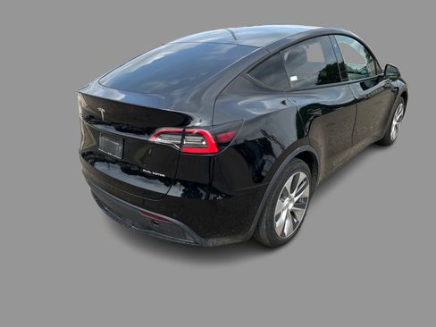 Used 2021 Tesla Model Y Long Range AWD/4WD image 37