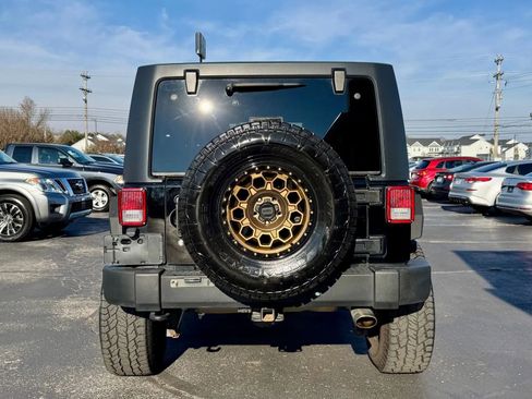 Used 2017 Jeep Wrangler Unlimited Sport w/ Quick Order Package 24S AWD/4WD image 6