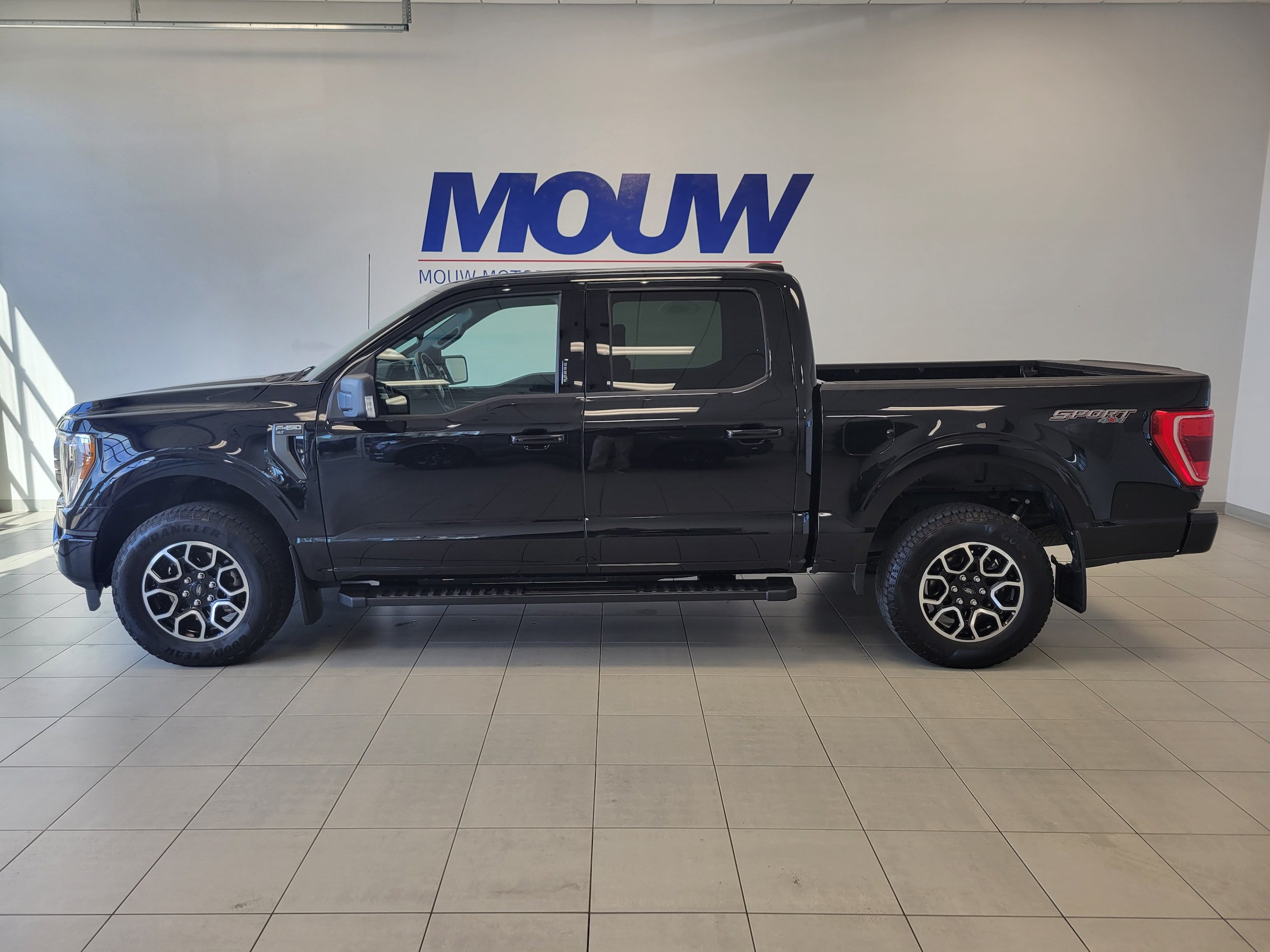 Used 2023 Ford F150 XLT w/ Equipment Group 302A High AWD/4WD image 1