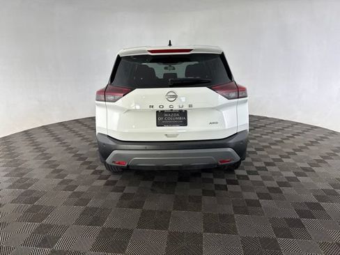 Used 2023 Nissan Rogue S AWD/4WD image 6