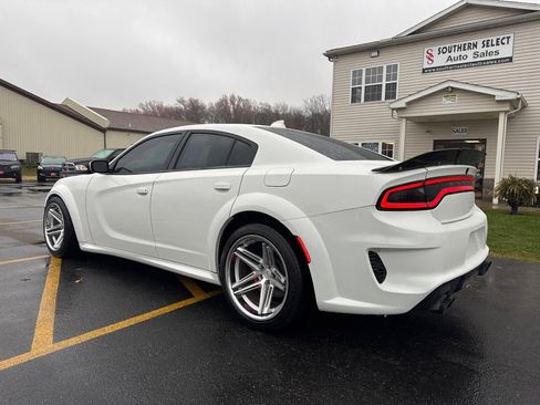 Used 2016 Dodge Charger R/T Scat Pack w/ Technology Group image 8