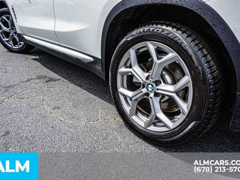 Used 2025 BMW X4 xDrive30i AWD/4WD image 15