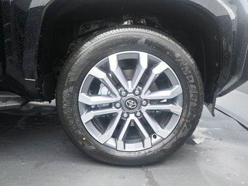 New 2026 Toyota 4Runner Limited image 17