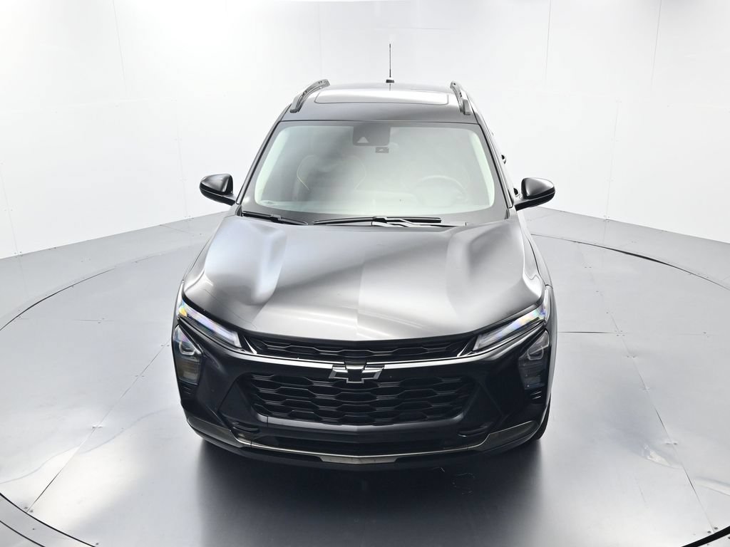 Used 2026 Chevrolet Trax ACTIV w/ Sunroof Package FWD image 39