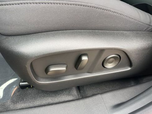 New 2026 GMC Terrain AT4 AWD/4WD image 15