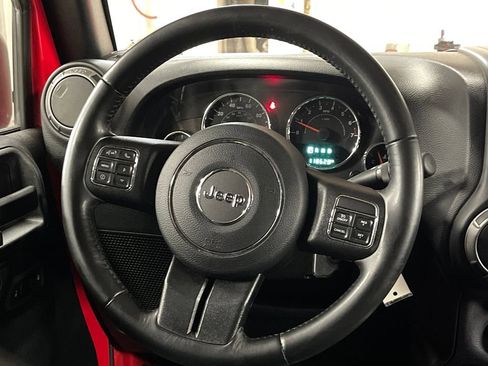 Used 2018 Jeep Wrangler Unlimited Sport S AWD/4WD image 20