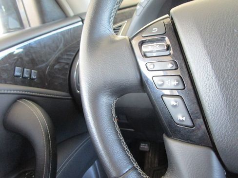 Used 2024 INFINITI QX80 Luxe RWD image 43