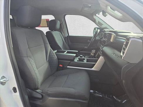 Used 2022 Toyota Tundra SR5 w/ Convenience Package image 21