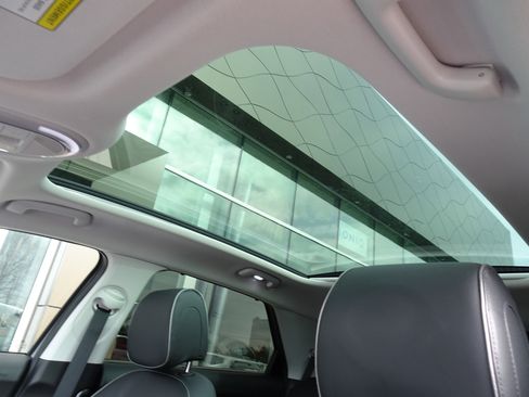 Used 2023 Hyundai Ioniq 5 Limited w/ Cargo Package image 11