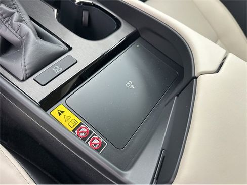 New 2025 Lexus ES 350 w/ Premium Package image 30