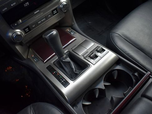 Used 2014 Lexus GX 460 image 23