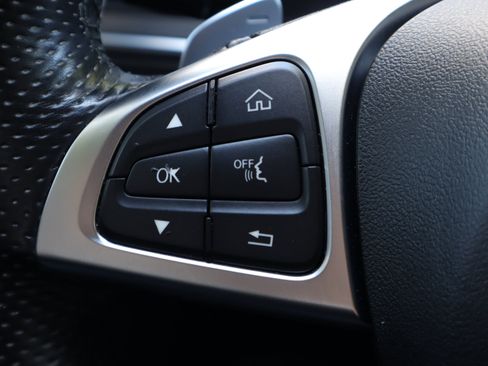 Used 2018 Mercedes-Benz C 300 Sedan image 19