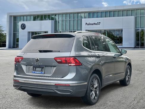 Certified 2023 Volkswagen Tiguan SE image 4