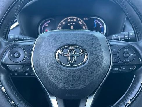 Used 2020 Toyota RAV4 XSE AWD/4WD image 19
