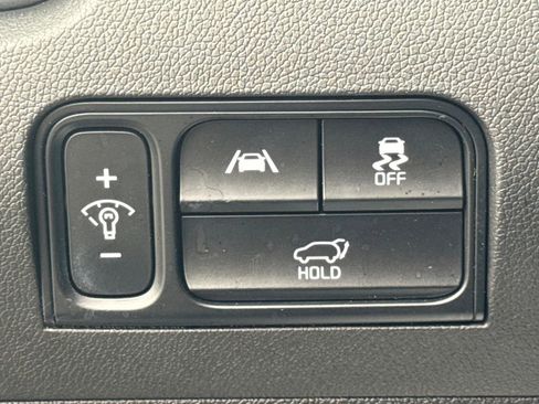 Used 2022 Kia Sorento SX Prestige image 34