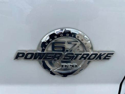 Used 2012 Ford F450 XL w/ XL Value Pkg image 6