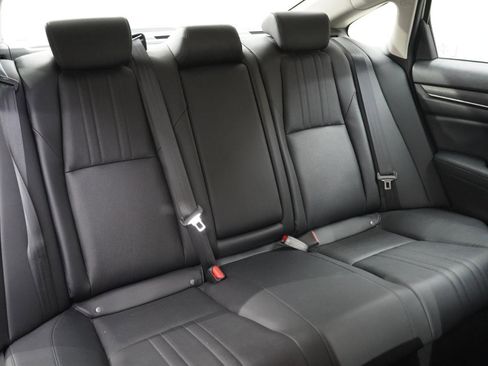 Used 2018 Honda Accord EX-L image 38