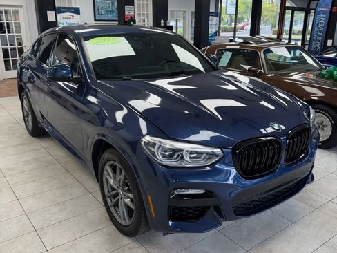 Used 2019 BMW X4 xDrive30i w/ Executive Package AWD/4WD image 3