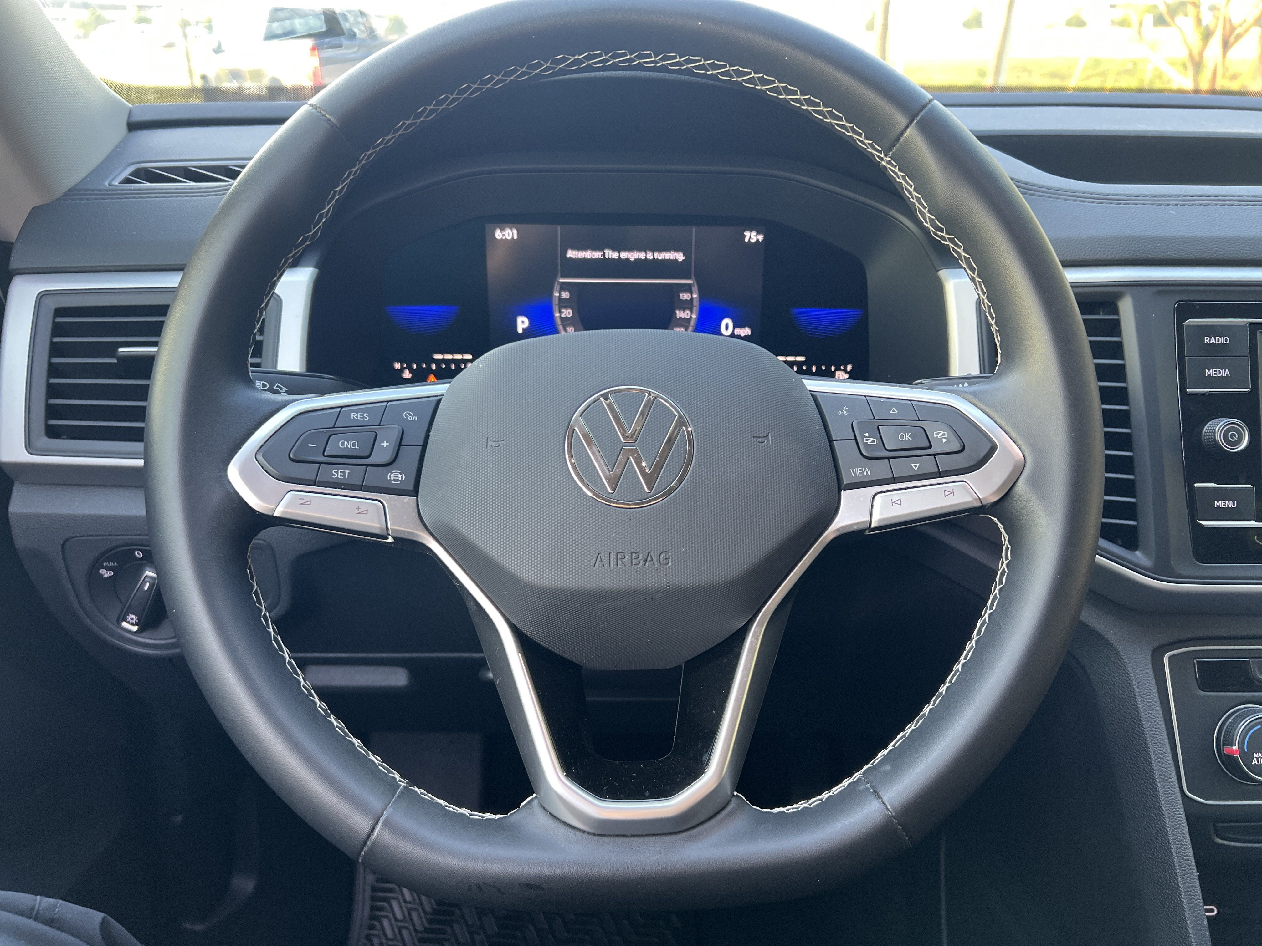 Used 2022 Volkswagen Atlas SE FWD image 15