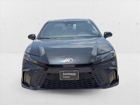 New 2025 Toyota Camry SE image 6