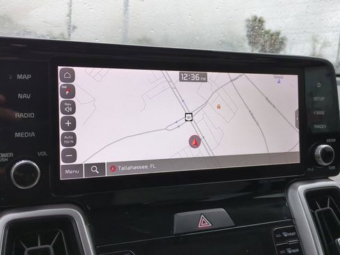 Certified 2023 Kia Sorento S image 21