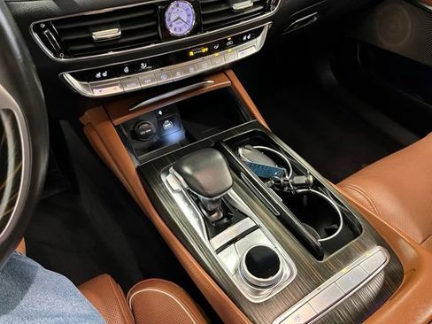 Used 2019 Kia K900 Luxury w/ VIP Package AWD/4WD image 31