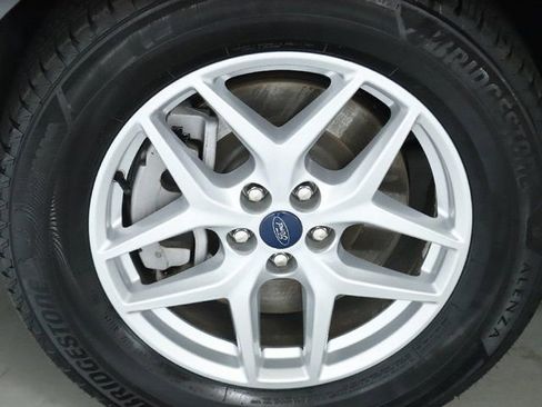 Used 2021 Ford Edge SEL w/ Convenience Package image 35