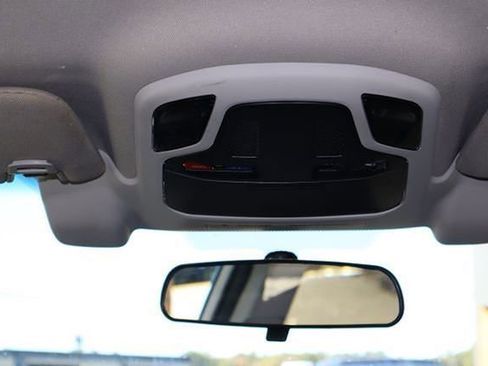 Used 2022 Subaru Outback Premium image 28