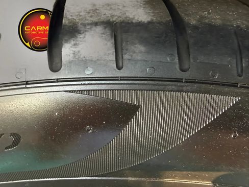 Used 2017 Porsche Panamera RWD image 50