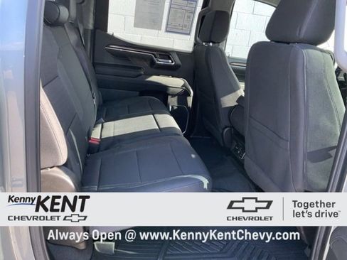 Used 2023 Chevrolet Silverado 1500 RST image 14