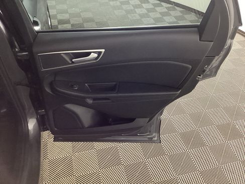 Used 2023 Ford Edge SEL w/ Convenience Package image 13